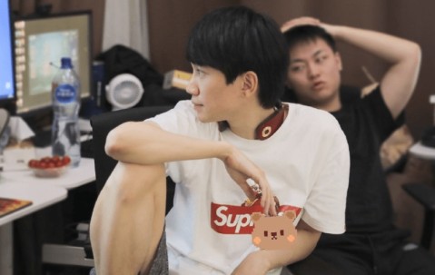 壹号-关于Doinb赛事官方发布爆冷新规，FPX争议不断！的信息