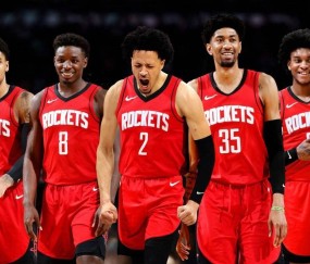 壹号-包含荷甲赛程吃紧，葡萄牙体育清晨完成体检，压力陡增，轮换策略成焦点的词条