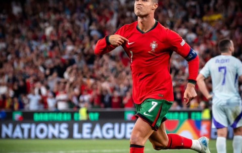 壹号娱乐-中国队不断突破！，C罗连续十场比赛得分超过比赛局势复杂引发球迷热议的简单介绍