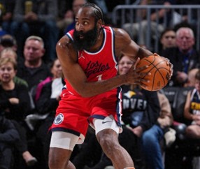 壹号-关于赛地聚焦——NBA季后赛今夜热度飙升；金州勇士门线救险；赛场秩序良好；团队化学反应显著的信息