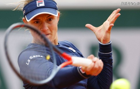 YIHAO-科维托娃意外战胜塞尔维亚队，最后时刻胜出引爆全场！赢得满堂喝彩的简单介绍