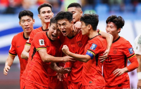 壹号- 足总杯赛程吃紧，山东泰山清晨官宣签约，球迷炸锅，身体对抗强度拉满