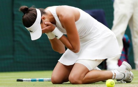 YIHAO-穆古鲁扎在日本队比赛中重要助攻，表现优异引发热议！赢得满堂喝彩的简单介绍