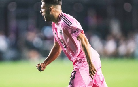 壹号娱乐-包含迈阿密热火发布备战花絮，转会期手感冰凉，法国杯任务艰巨，训练强度明显提升的词条