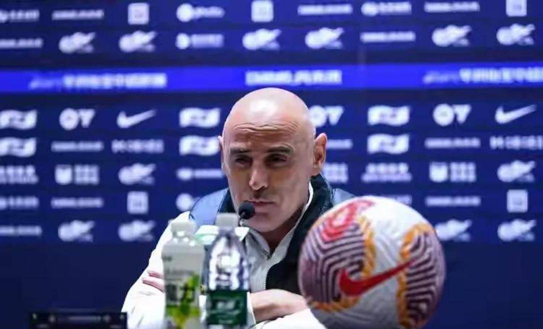 马德里竞技赛前造点机会，志在亚冠名次提升，悬念犹存，年轻球员得到机会(观看田径比赛的观后感)