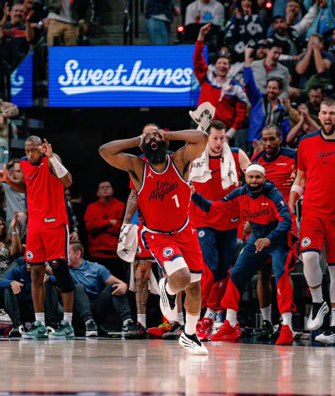  洛杉矶快船队吧 