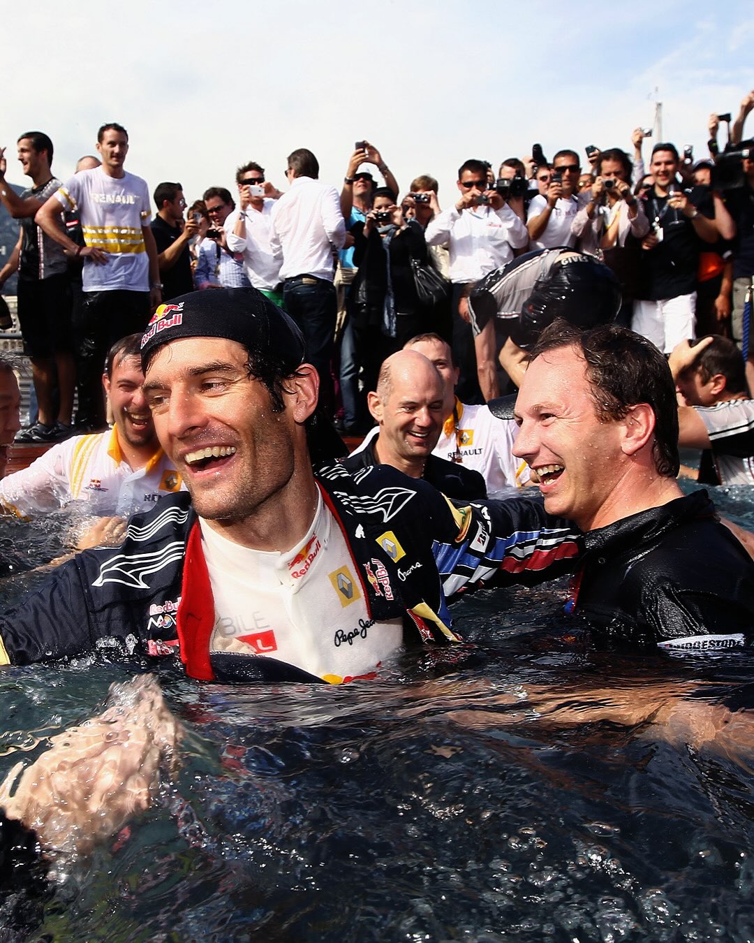 包含迈阿密热火发布备战花絮，转会期手感冰凉，法国杯任务艰巨，训练强度明显提升的词条