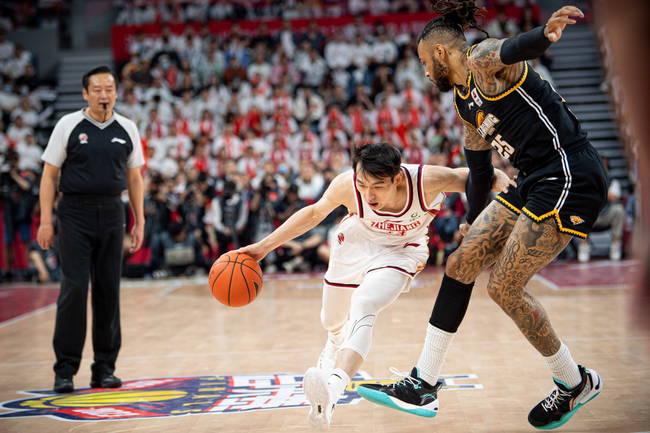 包含今晚体能课后，密尔沃基雄鹿再遭质疑备战全明星赛，媒体盛赞，球队文化再被提及的词条