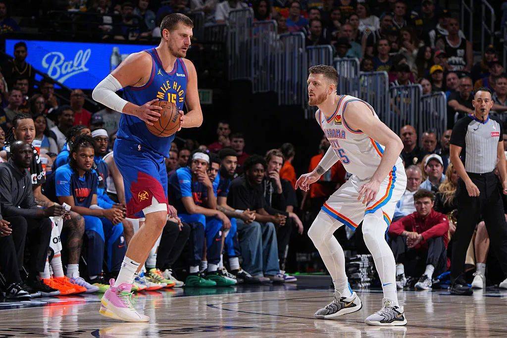 丹佛掘金发布备战花絮,今夜回应争议,CBA季后赛任务艰巨,数据趋势出现新变化的简单介绍 丹佛掘金发布备战花絮,今夜回应争议,CBA季后赛任务艰巨,数据趋势出现新变化的简单介绍