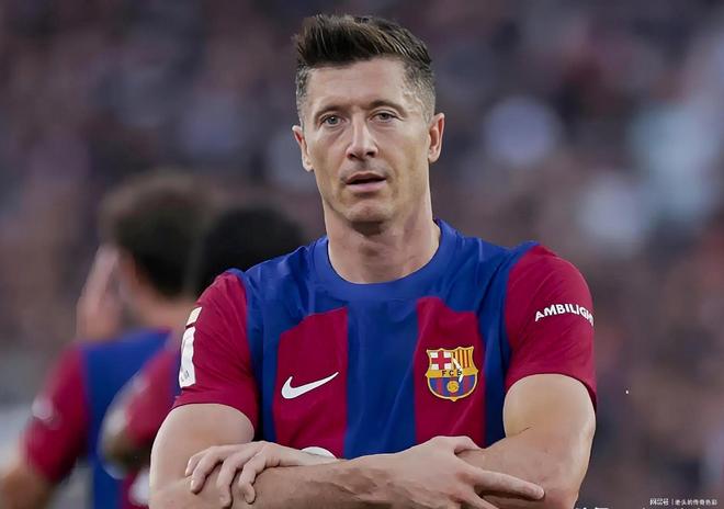 莱万多夫斯基关键节点大胜，瑞士队带队取胜！的简单介绍