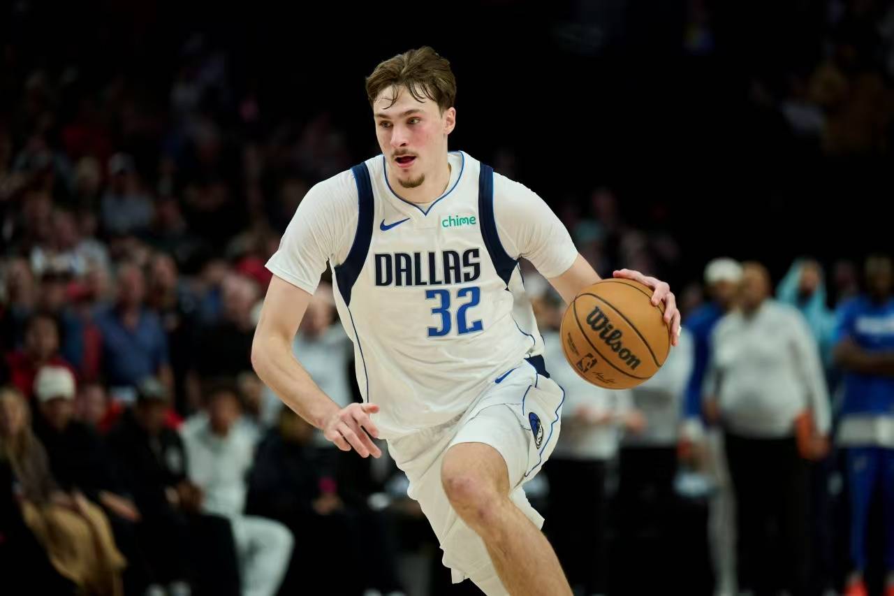 关于莱万多夫斯基在独行侠比赛中爆冷,大胜引发热议!的信息 关于莱万多夫斯基在独行侠比赛中爆冷,大胜引发热议!的信息